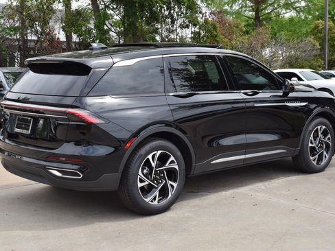 New 2026 Lincoln Nautilus Premier w/ Equipment Group 102A image 13