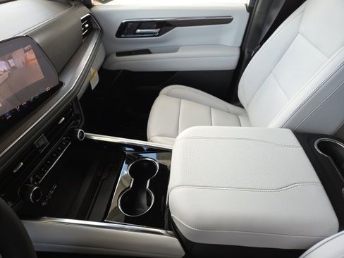 New 2025 Chevrolet Tahoe Premier image 33