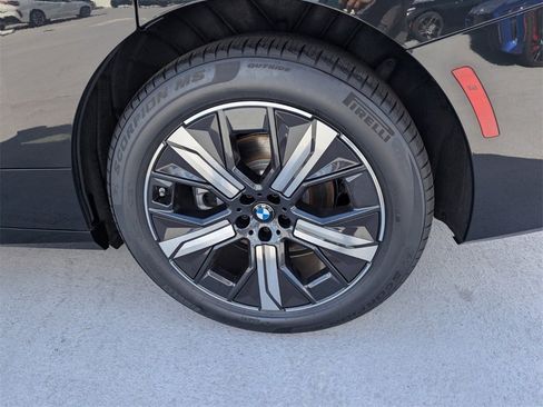 New 2026 BMW iX xDrive60 w/ Premium Package image 6
