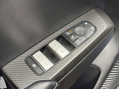 Used 2024 Mitsubishi Outlander SE image 24