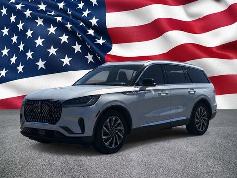Used 2025 Lincoln Aviator 2WD image 12