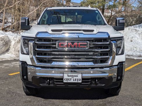 New 2026 GMC Sierra 2500 SLT w/ SLT Premium Package image 2