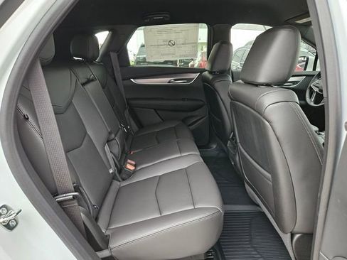 New 2026 Cadillac XT5 Luxury w/ LPO, Floor Liner Package image 26