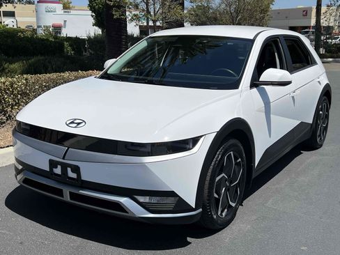 Used 2023 Hyundai Ioniq 5 SEL w/ Cargo Package AWD/4WD image 22