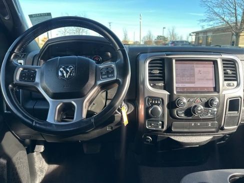 Used 2022 RAM 1500 Classic Warlock image 9