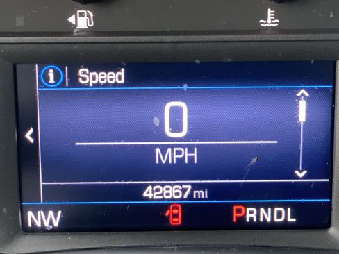 Used 2022 Chevrolet Equinox LT image 37