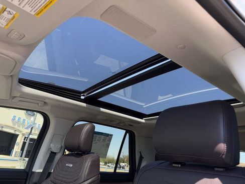 New 2025 Ford Expedition Platinum w/ Platinum Ultimate Package image 26