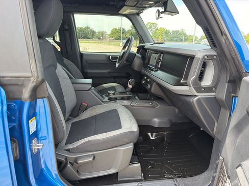 Used 2022 Ford Bronco 4-Door AWD/4WD image 23