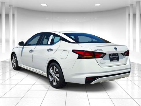 Used 2022 Nissan Altima 2.5 S FWD image 5