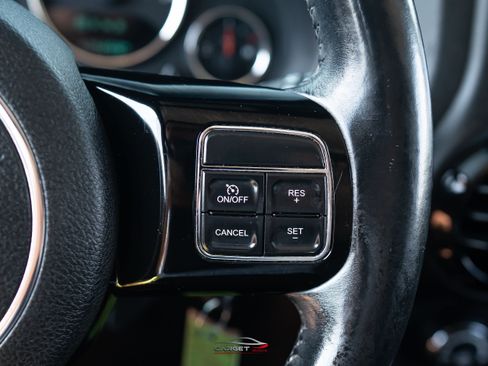Used 2014 Jeep Wrangler Unlimited Sahara AWD/4WD image 24