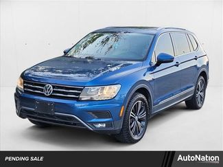 Used 2018 Volkswagen Tiguan SEL image 1