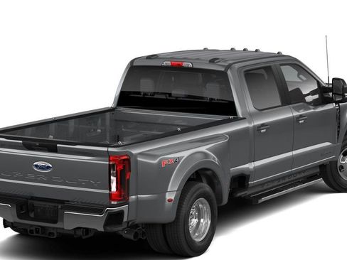 New 2026 Ford F350 XLT image 3