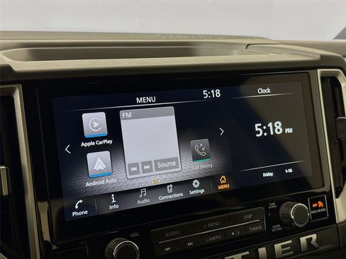 Used 2025 Nissan Frontier SV w/ SV Convenience Package image 14