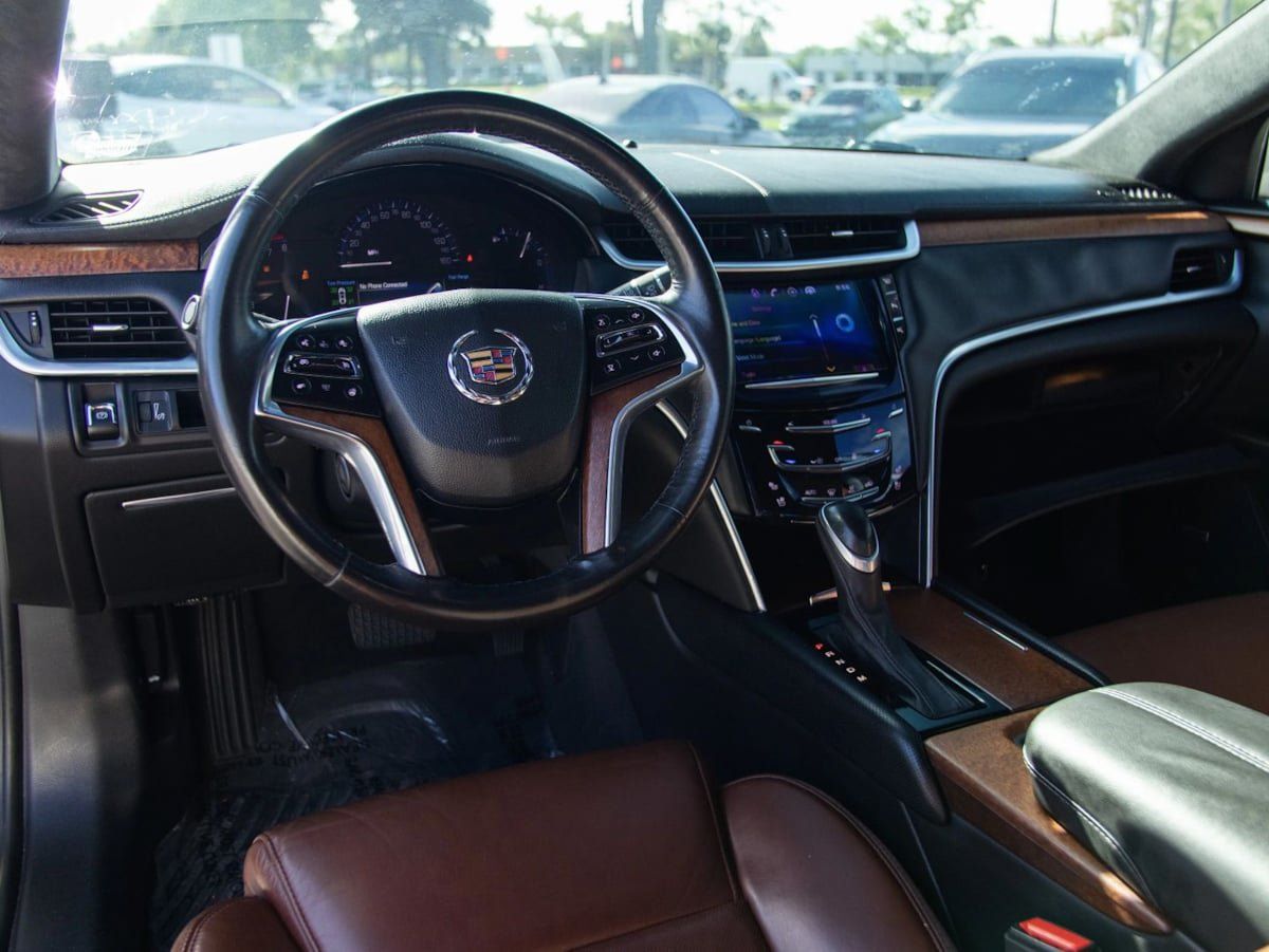 Used 2015 Cadillac XTS Luxury w/ Driver Awareness Package FWD image 17
