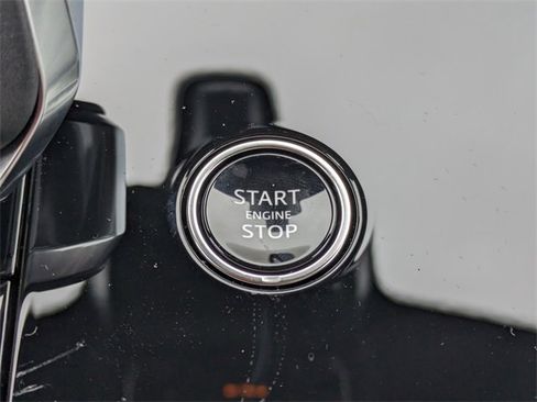 New 2025 Land Rover Range Rover Sport SE image 21