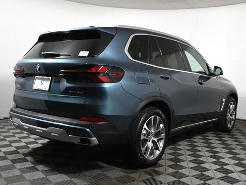 Used 2026 BMW X5 xDrive40i w/ Premium Package image 7