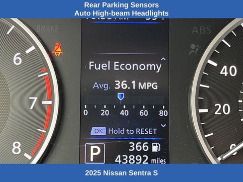 Used 2025 Nissan Sentra S image 10