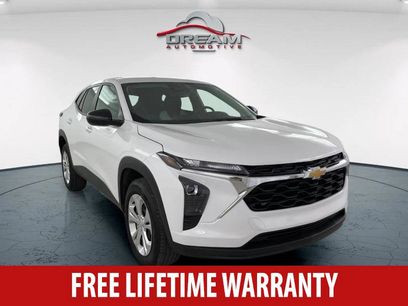 Used 2025 Chevrolet Trax LS