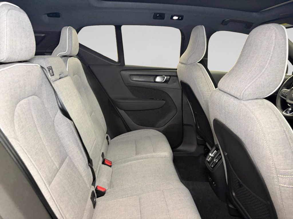 Used 2023 Volvo XC40 Recharge Ultimate w/ Protection Package Premier AWD/4WD image 23