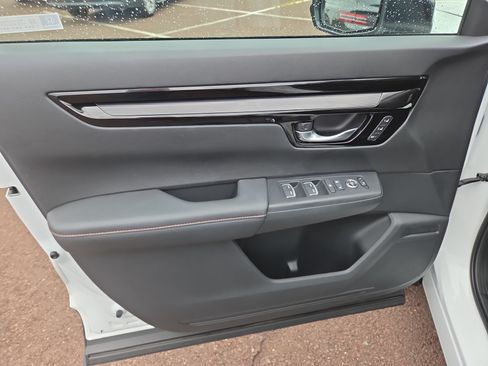 Used 2024 Honda CR-V Sport Touring image 14
