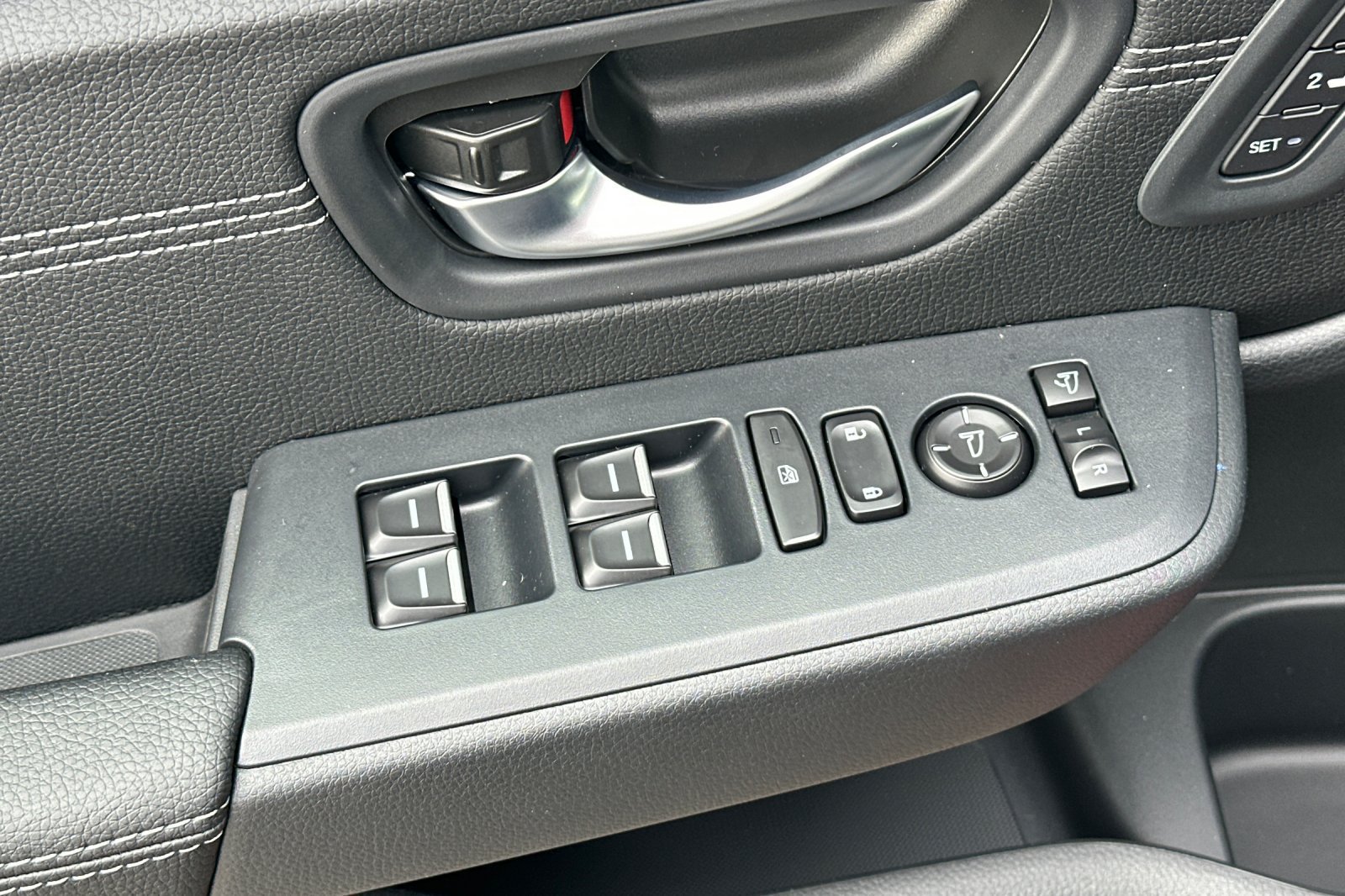 New 2026 Honda Pilot Touring image 11
