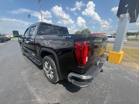 Used 2026 GMC Sierra 1500 SLT w/ SLT Premium Plus Package AWD/4WD image 6