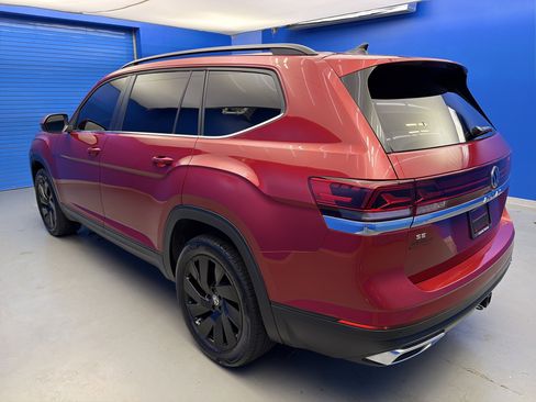 Used 2024 Volkswagen Atlas SE FWD image 5