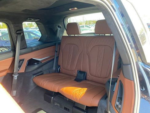 New 2026 BMW X7 M60i image 10
