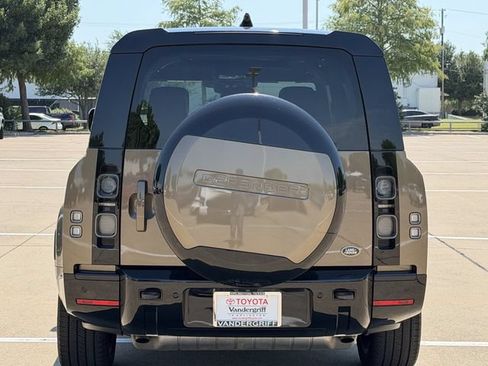 Used 2023 Land Rover Defender 130 X AWD/4WD image 5