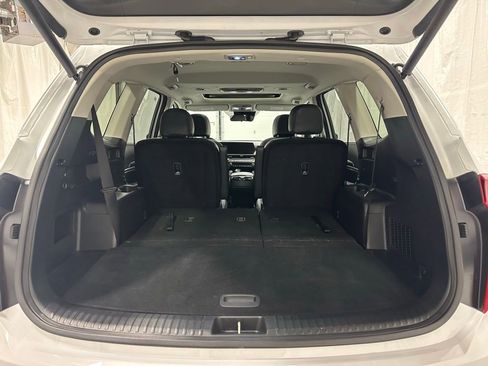 Used 2025 Kia Telluride S image 47