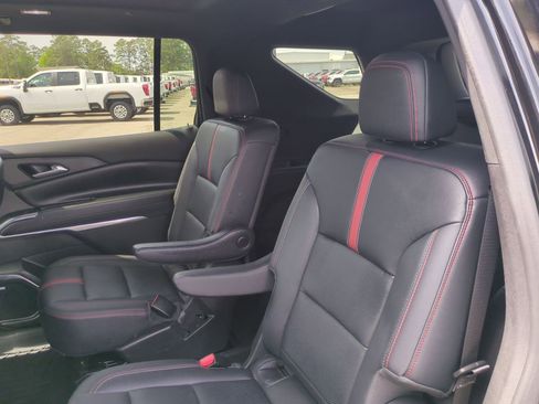 Certified 2024 Chevrolet Traverse RS AWD/4WD image 26