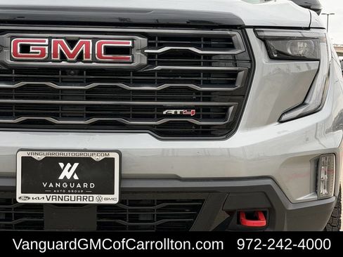 New 2026 GMC Acadia AT4 w/ LPO, Floor Liner Package AWD/4WD image 8