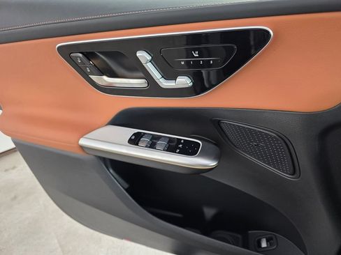 New 2026 Mercedes-Benz GLC 300 4MATIC image 14