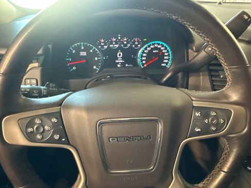 Used 2017 GMC Yukon Denali w/ Open Road Package RWD image 23