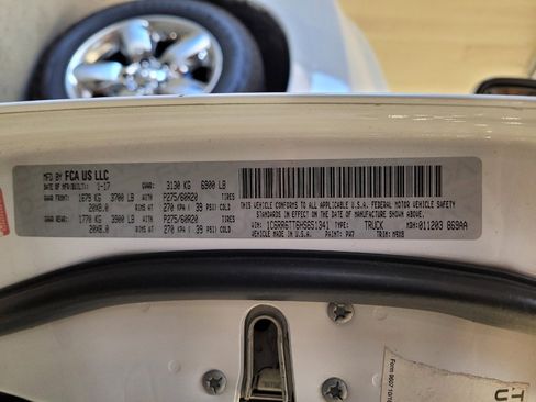 Used 2017 RAM 1500 Big Horn image 33