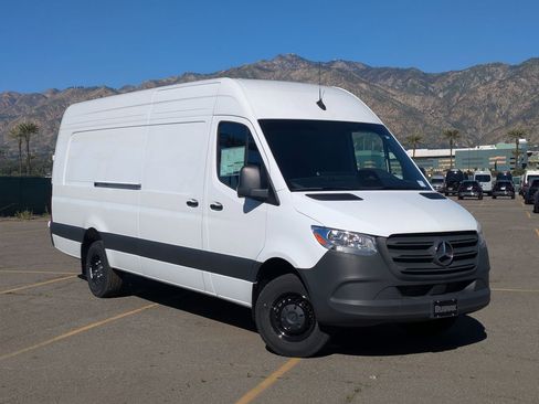 New 2025 Mercedes-Benz Sprinter 3500 image 15