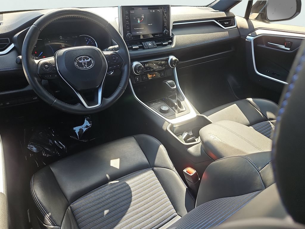 Used 2020 Toyota RAV4 XSE AWD/4WD image 7