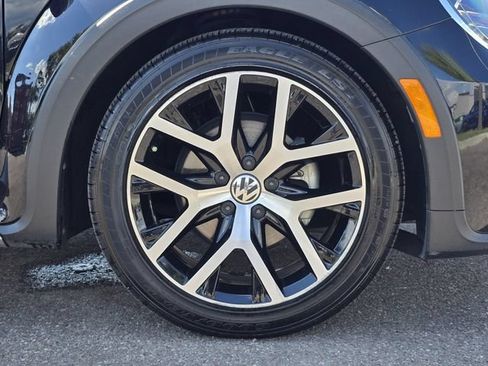 Used 2017 Volkswagen Beetle 1.8T Dune FWD image 12