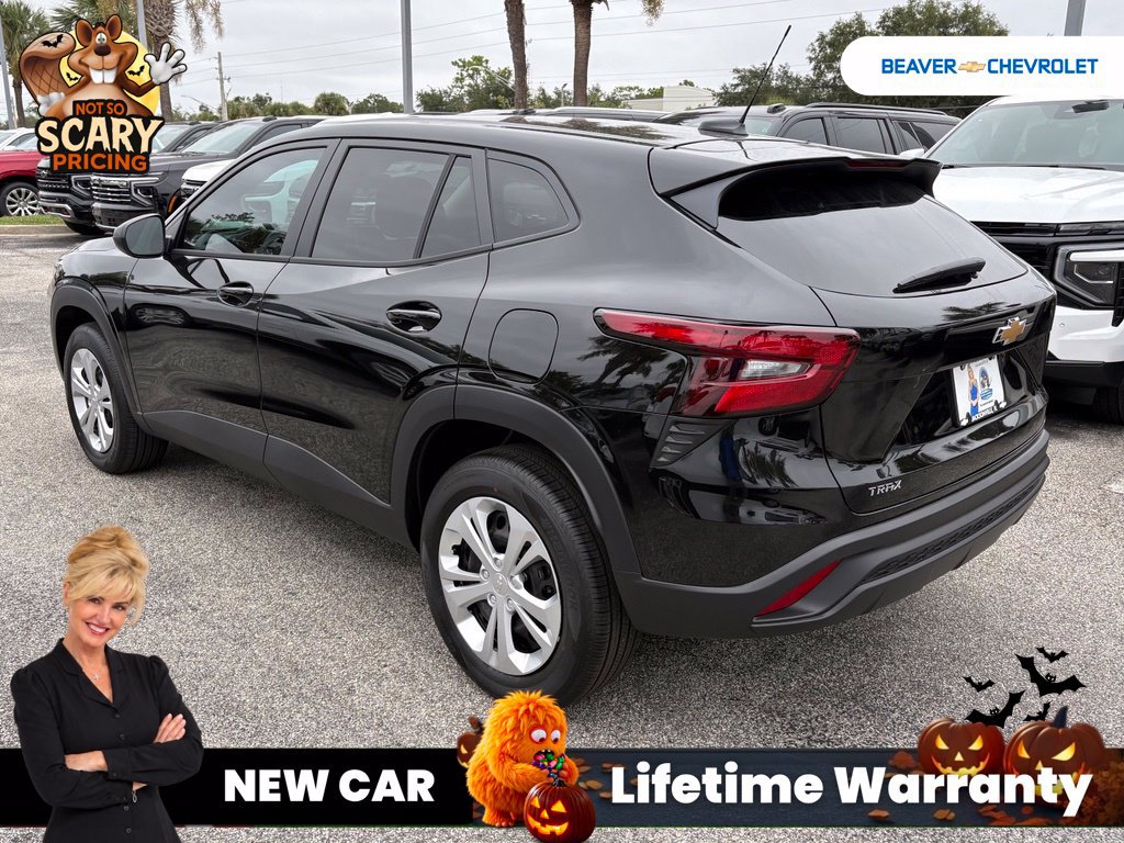 New 2026 Chevrolet Trax LS FWD image 5