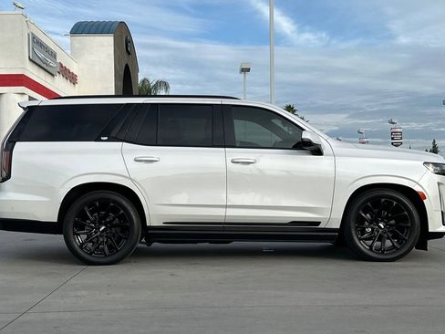 Used 2021 Cadillac Escalade Sport w/ Driver Assist Tech Package image 7