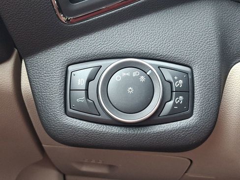 Used 2017 Ford Escape Titanium w/ Equipment Group 301A FWD image 24