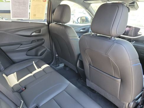 Used 2024 Buick Envista Sport Touring FWD image 17