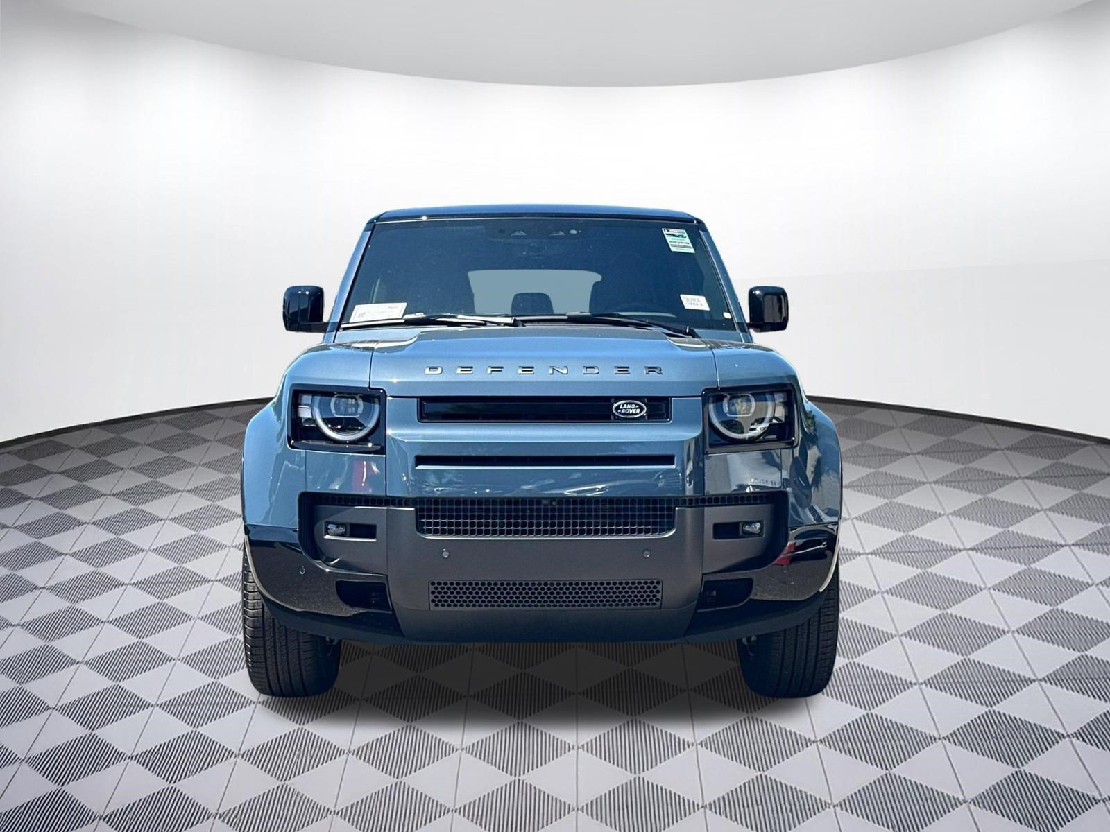 New 2026 Land Rover Defender 110 X-Dynamic SE AWD/4WD image 5