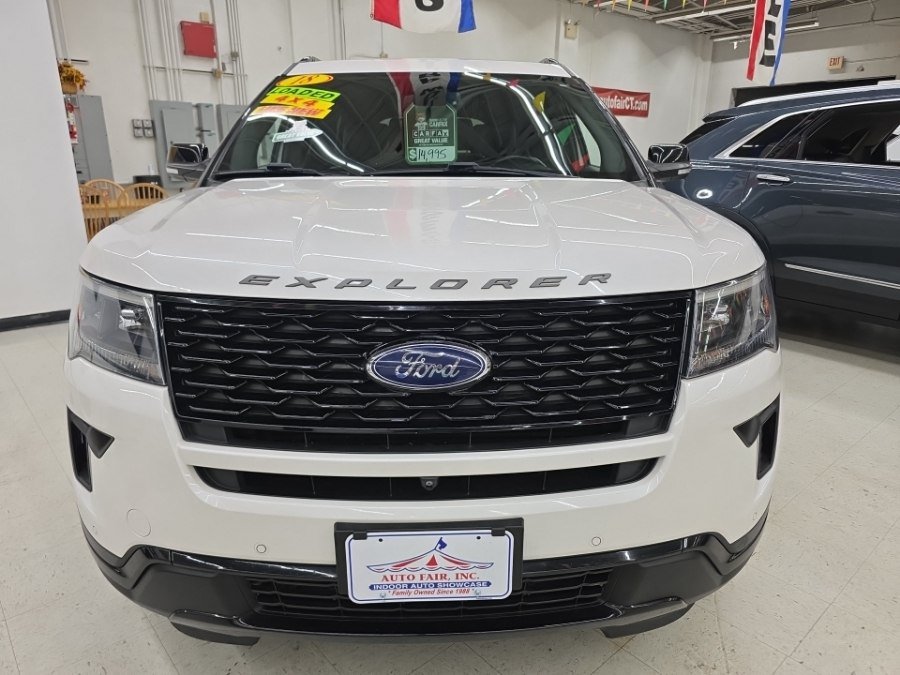 Used 2018 Ford Explorer Sport w/ Equipment Group 401A AWD/4WD image 2