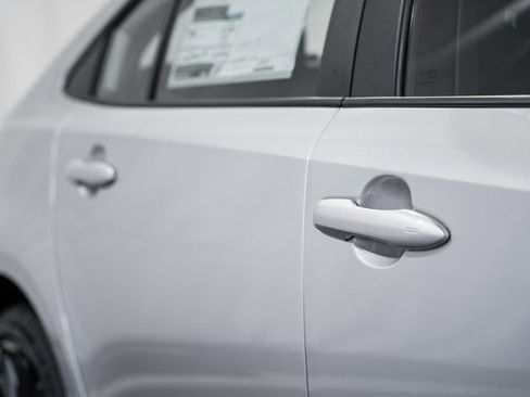 New 2026 Toyota Corolla SE image 12