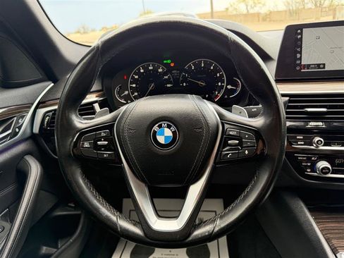 Used 2018 BMW 530i RWD image 38