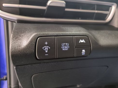 Certified 2023 Hyundai Elantra Blue FWD image 17