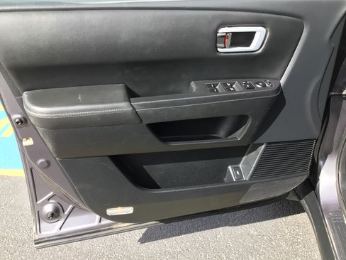 Used 2014 Honda Pilot EX-L image 9