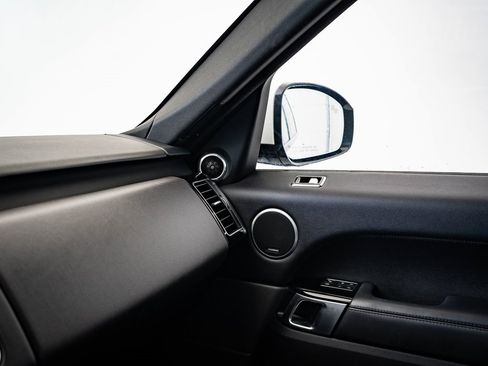 Used 2018 Land Rover Range Rover Sport Supercharged image 32