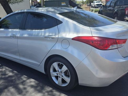 Used 2013 Hyundai Elantra GLS w/ Preferred Pkg FWD image 7